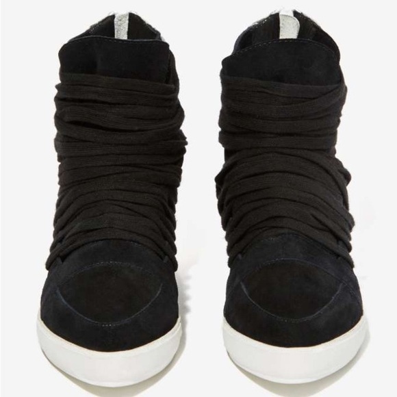 Jeffrey Campbell Enora Suede Leather Pointed Toe High Top Lace Up Sneaker Size 6 - Picture 2 of 12